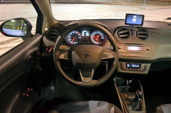 Seat Ibiza Style - pozycja za kierownicą